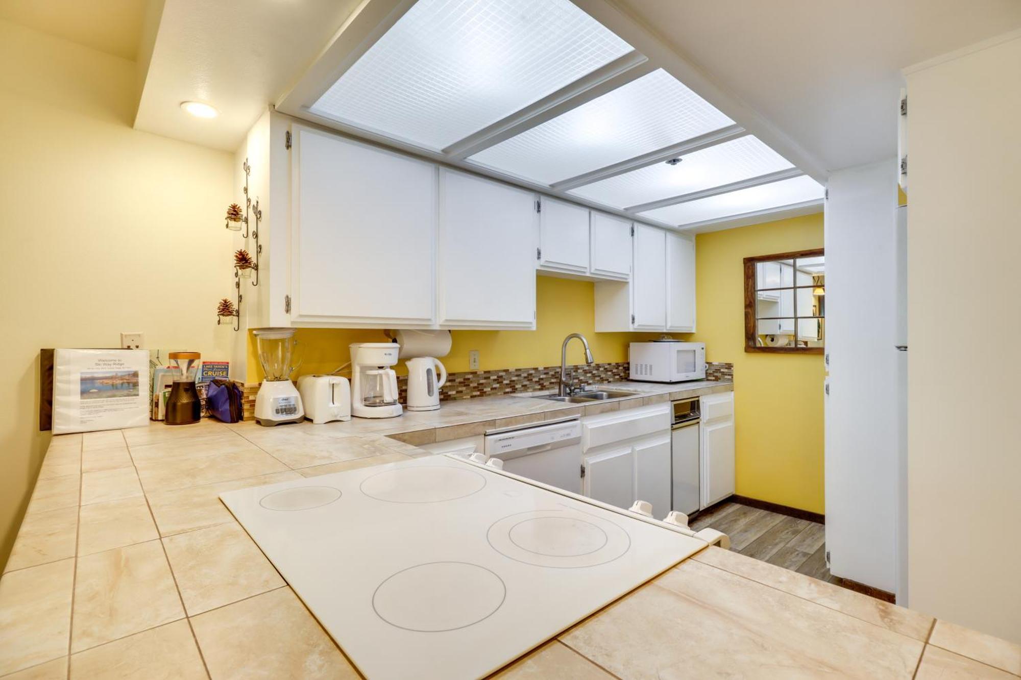 Incline Village Condo With Balcony 1 Mi To Trail! Екстериор снимка